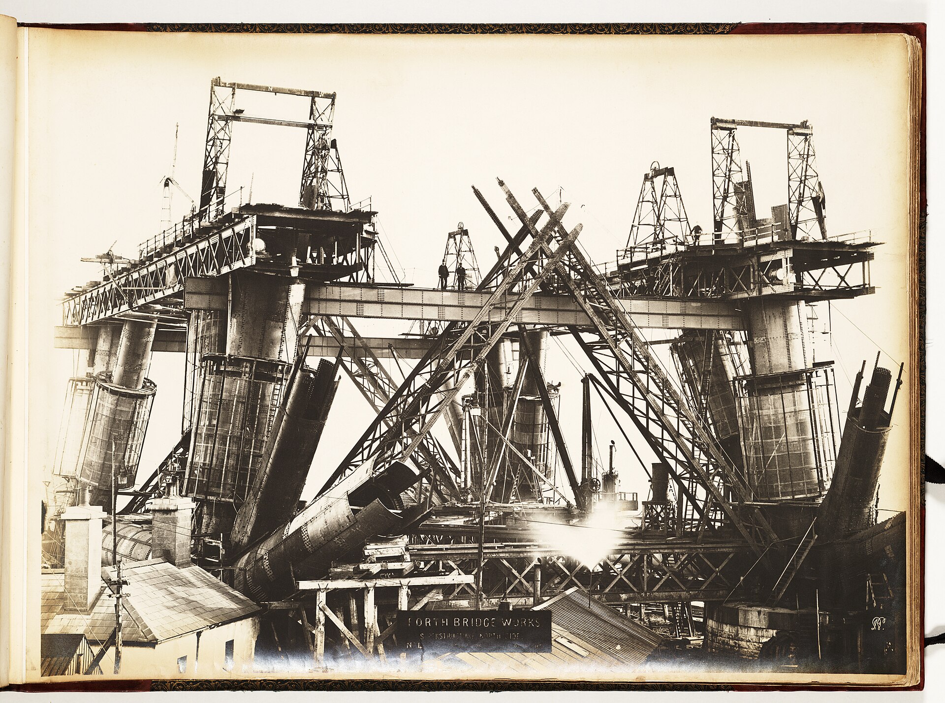 Steel frame with diagonal bracing